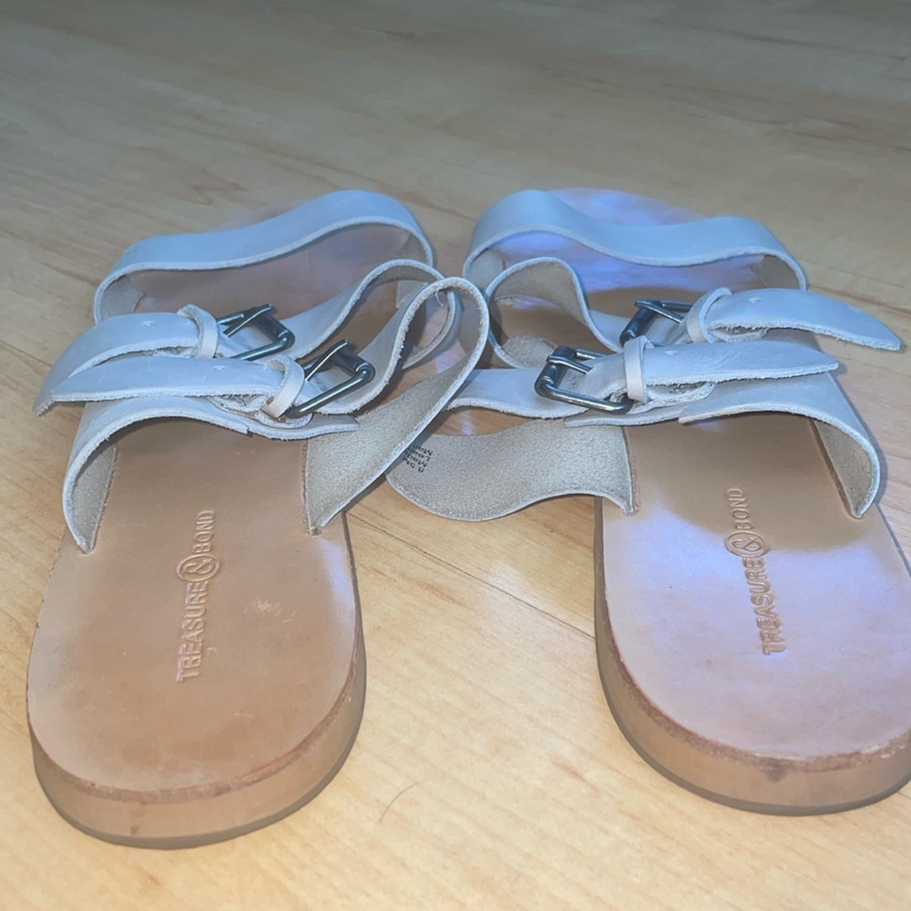 Treasure & Bond Sandals, size8.5, adjustable straps.